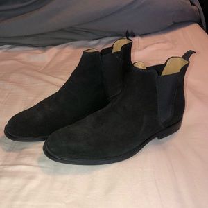 Aldo Chelsea Boots Black Suede LIKE NEW